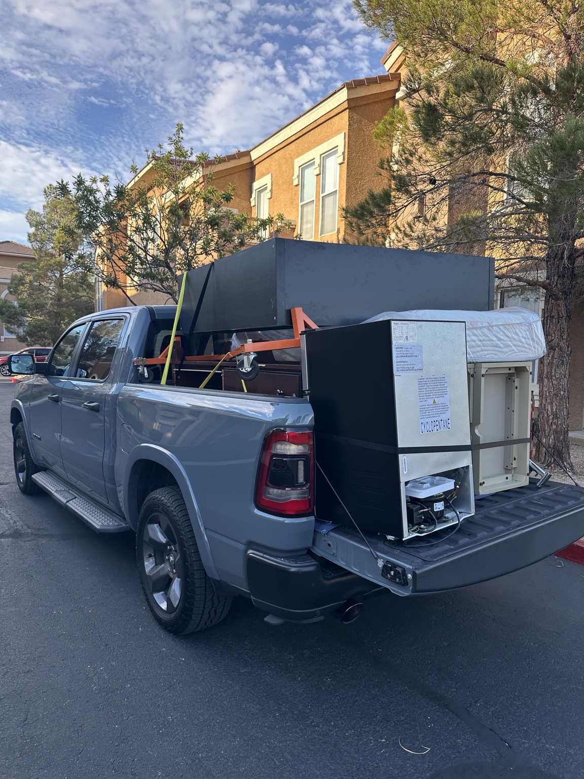Crowne Hauling and Delivery truck loaded with furniture for delivery in Las Vegas